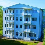 Residenz Seeblick 3 Balkon Mit Zugang Zum Garten * Sellin (Rugen)